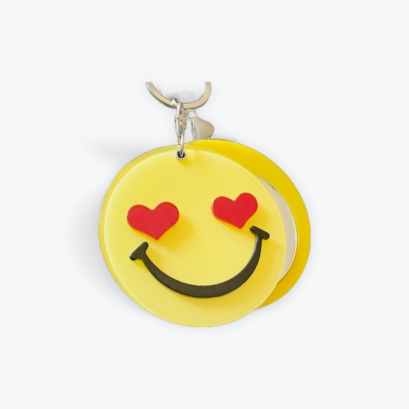 Heart Eye Smiley w/ Mirror Keychain - Picture 5 of 8